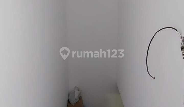 Rumah 2 Lantai Bagus SHM di Pondok Kopi, Jakarta Timur 5