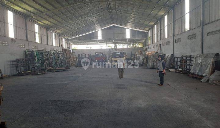 Gudang di Kaliabang, Bekasi 1.100 m Bagus SHM 2