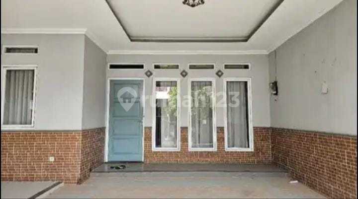 11KTR - House in Graha Raya Bintaro 2