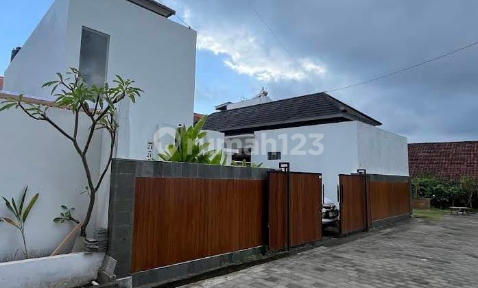 For Sale Spacious Villa in Jimbaran, Bali