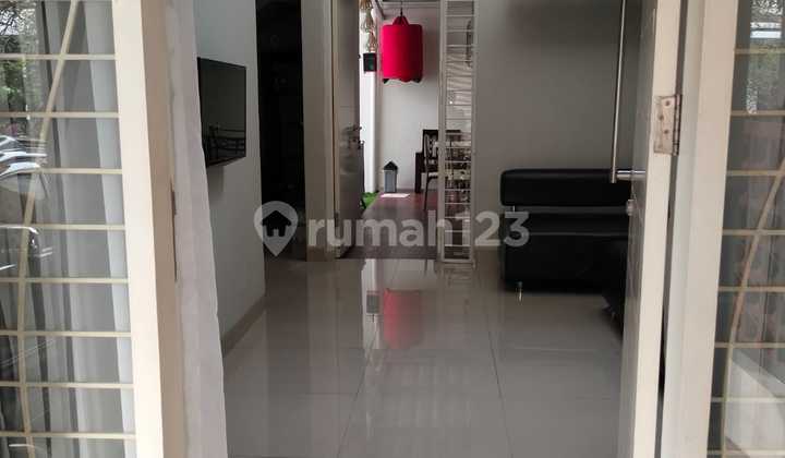 10KL - Rumah di Green Serpong Bintaro