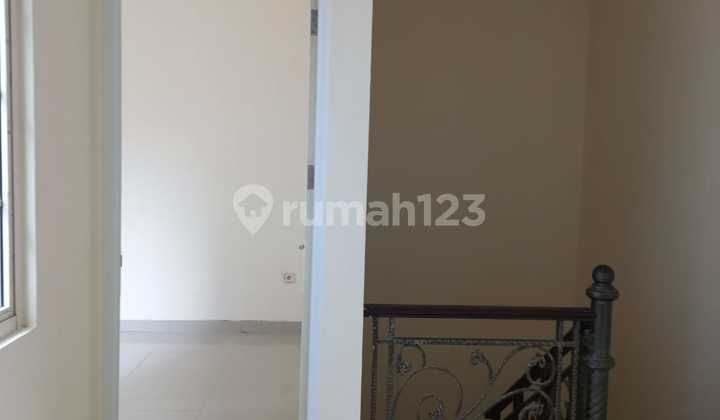 Rumah bagus green Lake city west Europe uk 8x15 redi unit tangerang  2