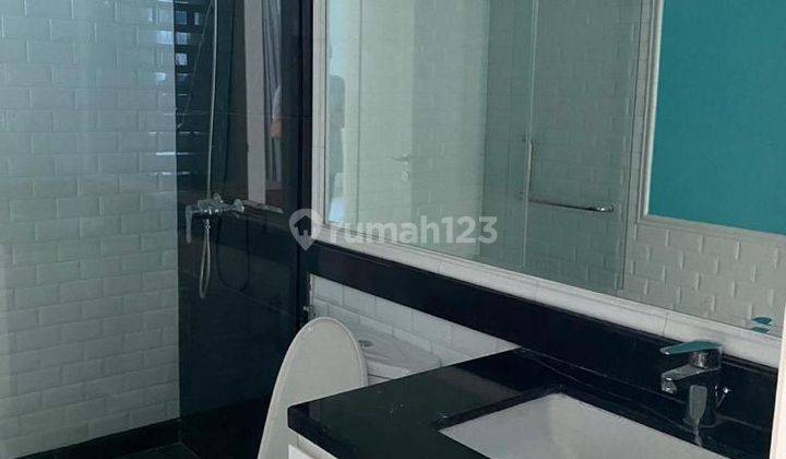 Apartemen Regatta 3 Kamar Tidur Furnished luas 133m2 Pluit Jakarta Utara 