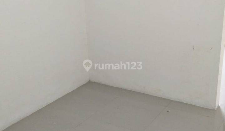 Dijual Rumah Kontrakan Baru di Karang Tengah 2