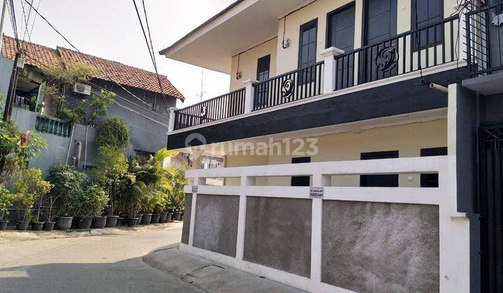 Dijual Rumah Kontrakan Baru di Karang Tengah 1