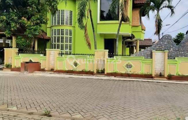 Di Jual Cepat BU Rumah 2 Lantai di Ciledug 2