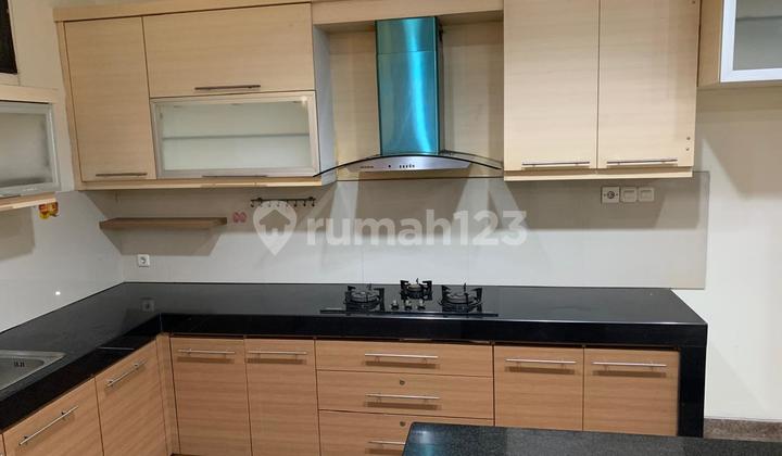 2Xia - 2-Story House for Rent in Semanan 2