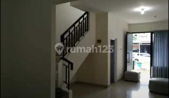 1Ald - Disewakan Rumah 2 Lantai Casa Jardin, Jakarta Barat 1Ald - Disewakan Rumah 2 Lantai Casa Jardin, Jakarta Barat
