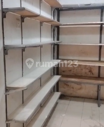 1Ald - Dijual Rugi 2 Kios Jadi 1 di Pasar Laris Kosambi Jakarta Barat 1Ald - Dijual Rugi 2 Kios Jadi 1 di Pasar Laris Kosambi Jakarta Barat