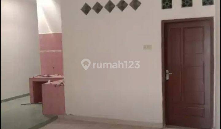 Disewakan Rumah Cluster Flamboyan Cipondoh 1