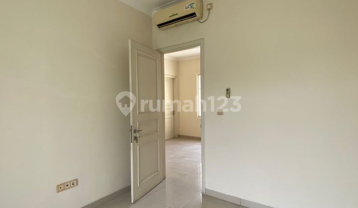 09NI - Disewakan Rumah Cluster Europe di Green Lake City 2