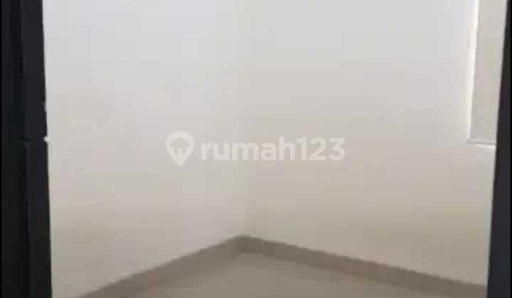 1Ald - For Rent 2-Story Casa Jardin House, West Jakarta 2