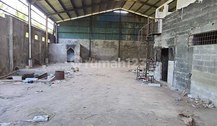 10THE - Gudang Kalibaru Pakuhaji