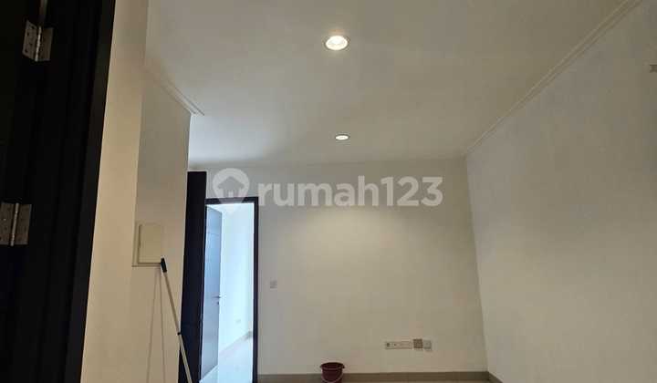 10SL - Green Royal Condo House 10SL - Green Royal Condo House