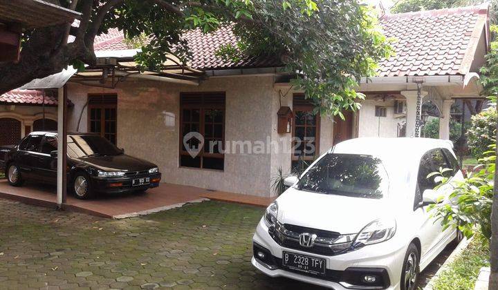 Dijual Rumah + Tanah di Utan Kayu Utara di Jakarta Timur  2