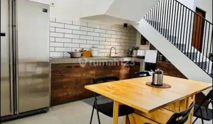 Dijual Rumah 2 Lantai Di Jalan Mampang Prapatan 2