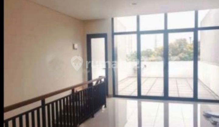 3Nls - For Rent Northbend Metland Puri Shop House, 2.5 Floors 2