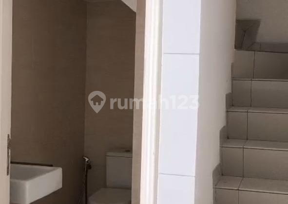 2Nls - Semi-Furnished GLC House for Rent - West Europe Cluster 2