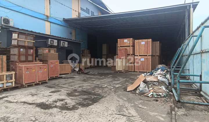For Rent: Industrial Warehouse Factory in Dadap Tangerang, Prime Location. For Rent: Industrial Warehouse Factory in Dadap Tangerang, Prime Location.