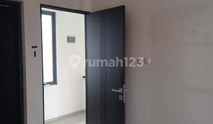 1Mir - Rumah Disewakan di Golden Park 2 Serpong 1Mir - Rumah Disewakan di Golden Park 2 Serpong