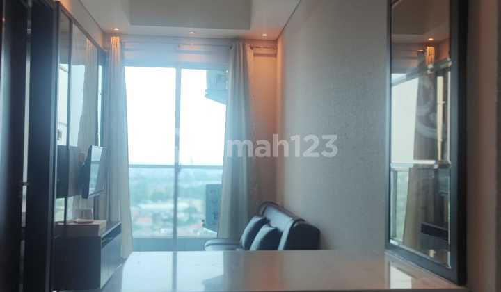 10SL - 1 BR Apartment in Puri Mansion