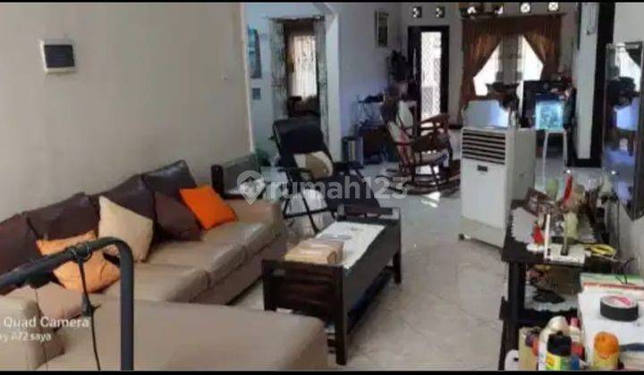 Dijual Rumah di Karang Tengah 2