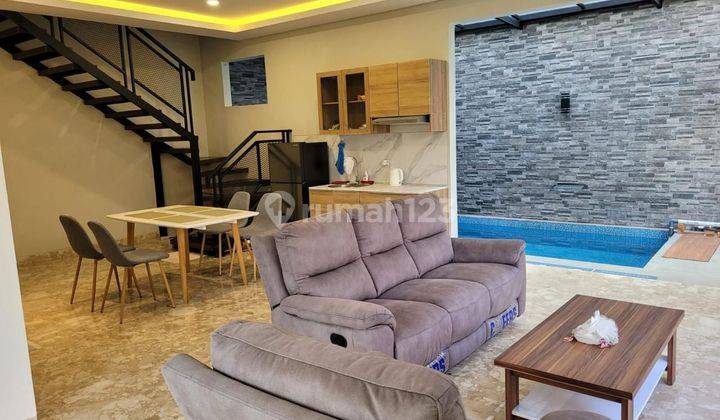 Rumah 2 Lantai Hook Di Gading Serpong Tangerang 2