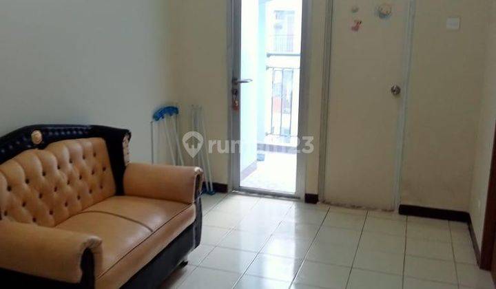 Disewakan Apartemen Green Park View di Jakarta Barat 1