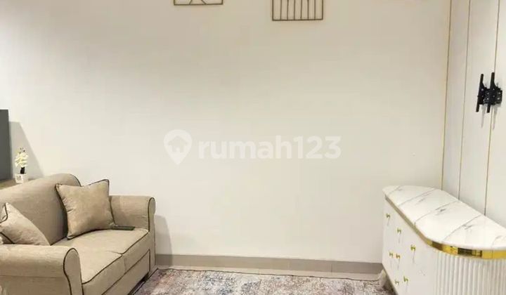 2Nls - Condo House, Green Royal Uk 5X10