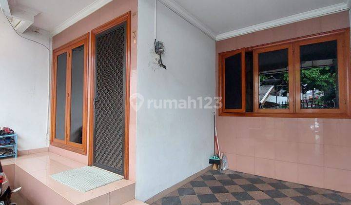 ** Rumah Kost2 an 3.5 Lantai di Tomang 13KT 6KM**  2