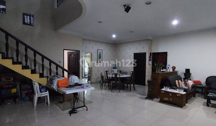 ** Rumah di Taman aries 2 Lantai SHM Bagus** 2