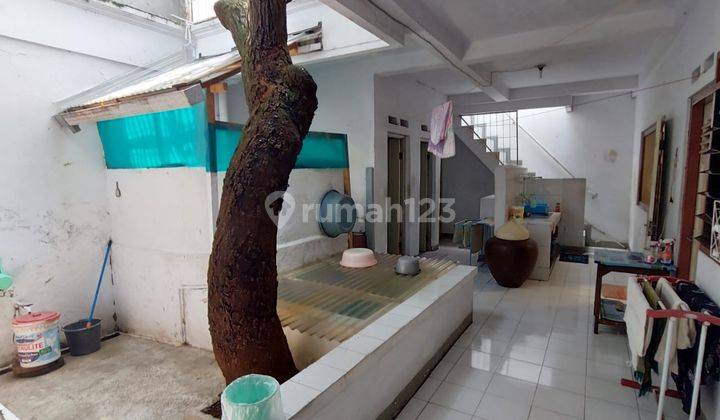 ** Rumah Tua Hitung Tanah di Grogol Butuh Renovasi** 2