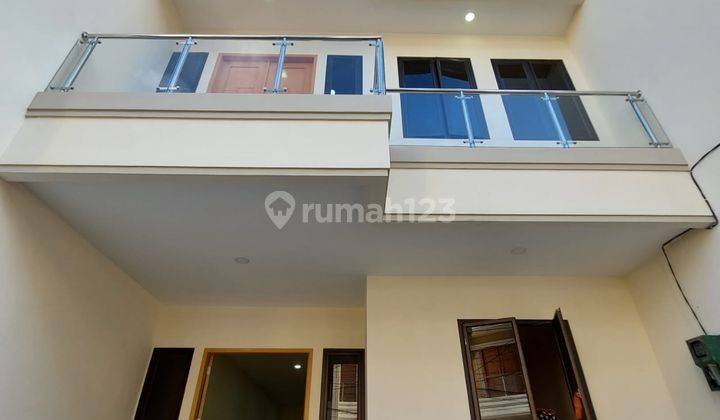 ** Rumah Baru di Taman ratu 3 Lantai** 2