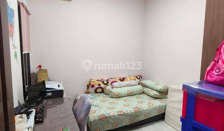 ** Rumah di Duri kepa 2 Lantai SHM Sudah Renovasi** 2