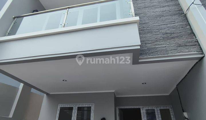 ** Rumah Baru di Duri kepa 2 Lantai Row Jalan 3 Mobil** 1