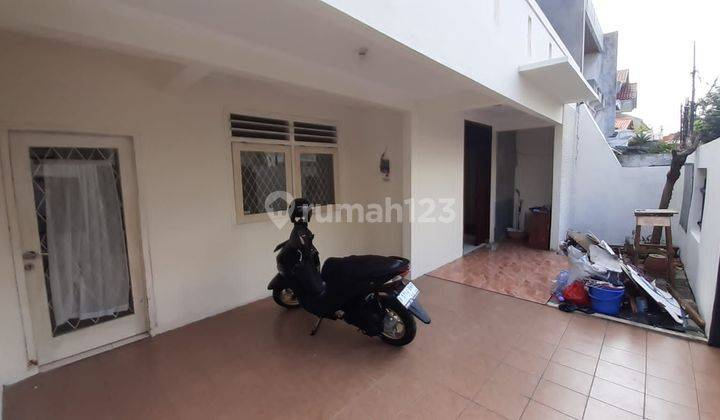 *** Rumah di Duri kepa 2 Lantai SHM Sudah Renovasi Selatan*** 1