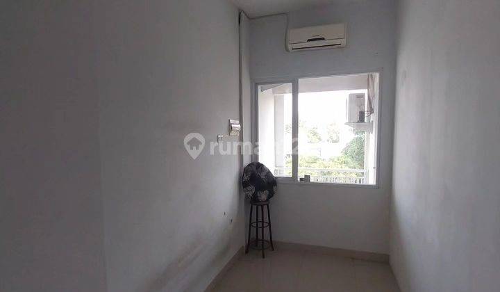 *** Rumah di Duri kepa 3 Lantai SHM Sudah Renovasi Selatan*** 2