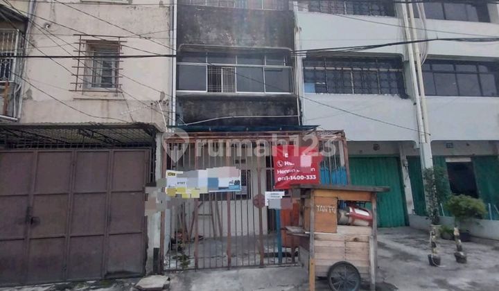 Jual Ruko Komersil Dilatumenten Jakbar Dekat Jalan Besar Jual Ruko Komersil Dilatumenten Jakbar Dekat Jalan Besar