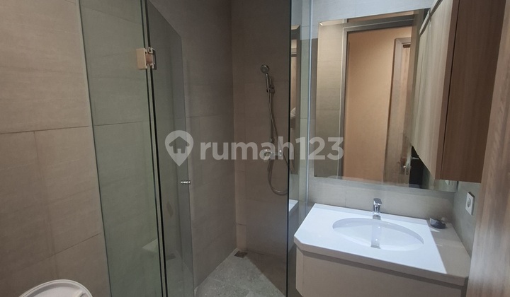 For Rent: Jakarta Tower Apartment Fully Furnished 2