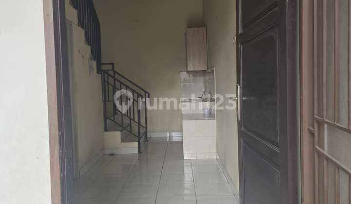Nice House SHM in West Cengkareng Tidy Ready to Live In 2
