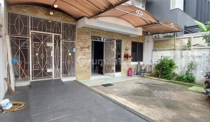 Di Jual Rumah Di Sewakan Di Taman Ratu Lokasinya Sangat Strategis  2