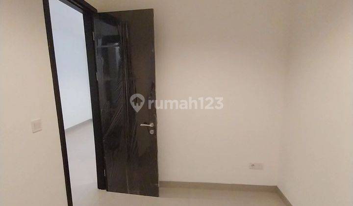 *** Apartemen Royal Apartment 2 Kamar Tidur Baru Unfurnished*** 1