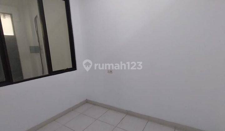 *** Rumah 4 Lantai Shm Sudah Renovasi Barat*** 2