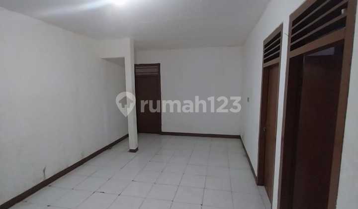 Di Sewakan Rumah Di Duri Kepa  2