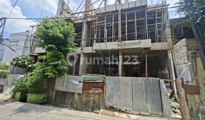 Jualrumah Indent di Tomang 3 Bulan Lagi Selesai