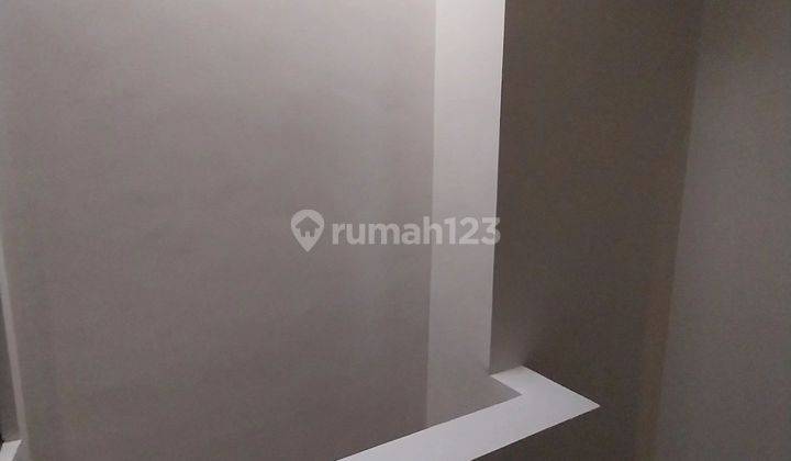 *** Apartemen Royal Apartment 2 Kamar Tidur Baru Unfurnished*** 2