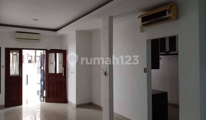 Di Jual Rumah Di Green Vill Dalam Cluster SHM