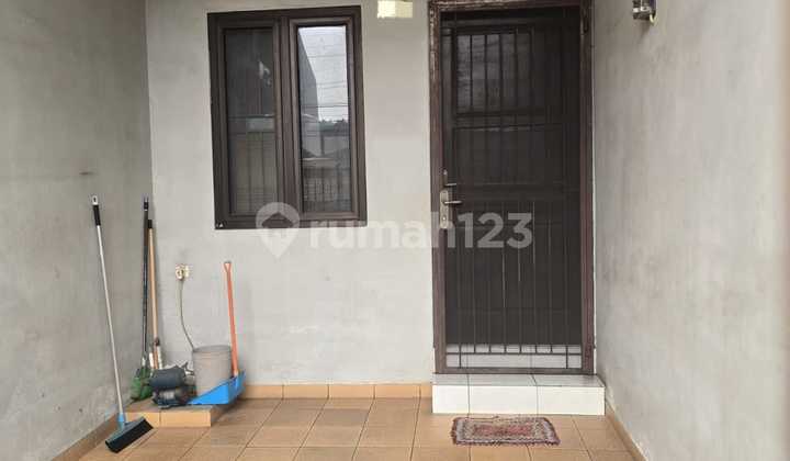 Rumah Bagus Shm Di Cengkareng Barat Rapi Siap Huni