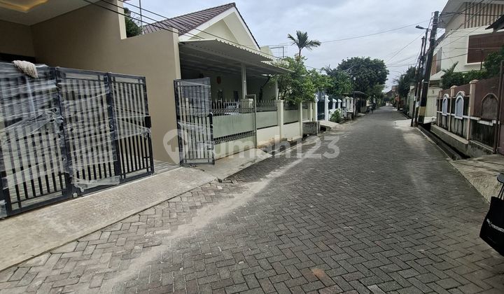 Very Nice New House in Duri Kepa, Good Price, KPR Available, Double Car Access, Spacious. 2