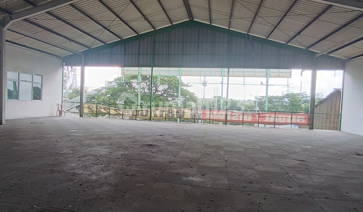 Warehouse for Rent, Safe & Strategic Location on Outer Ring Road Cengkareng